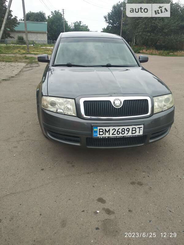 Лифтбек Skoda Superb 2004 в Бурыни