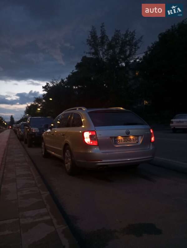 Универсал Skoda Superb 2010 в Киеве фото 14 Универсал Skoda Superb 2010 в Киеве