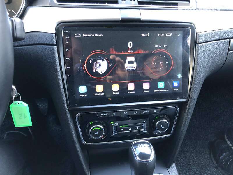 Универсал Skoda Superb 2015 в Киеве