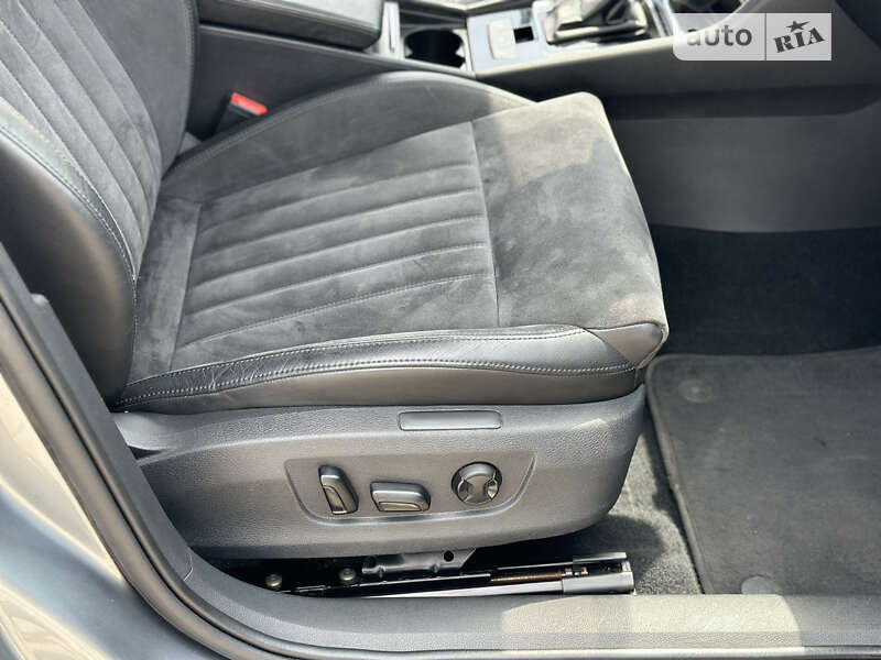 Універсал Skoda Superb 2016 в Любомлі