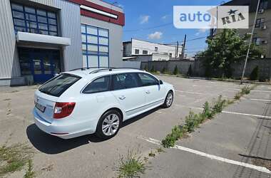 Универсал Skoda Superb 2015 в Харькове