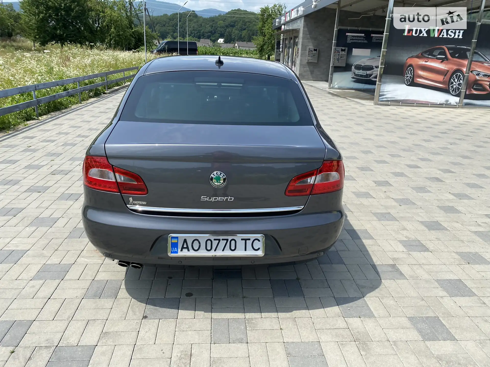 2011 Skoda Superb - мініатюра 8