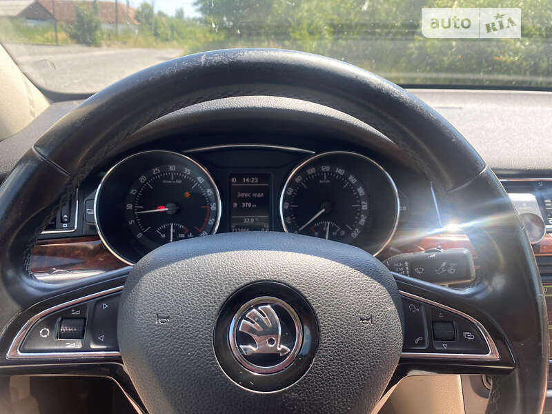 Лифтбек Skoda Superb 2011 в Иршаве фото 38 Лифтбек Skoda Superb 2011 в Иршаве