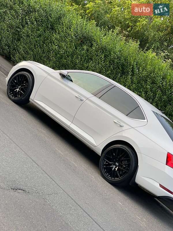 Лифтбек Skoda Superb 2019 в Кривом Роге фото 2 Лифтбек Skoda Superb 2019 в Кривом Роге