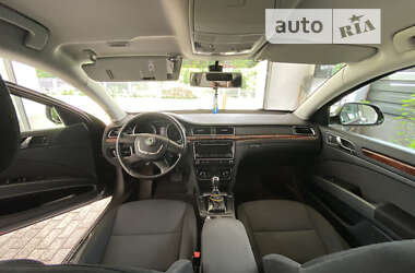 Лифтбек Skoda Superb 2013 в Черкассах