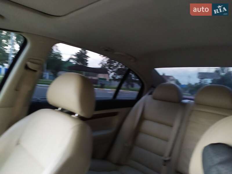 Лифтбек Skoda Superb 2002 в Гостомеле фото 7 Лифтбек Skoda Superb 2002 в Гостомеле