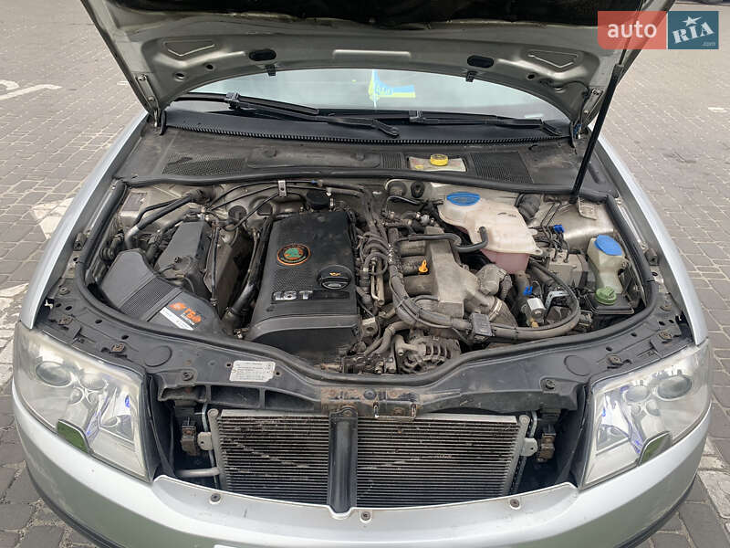 Лифтбек Skoda Superb 2004 в Киеве