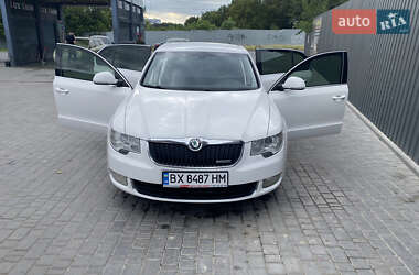 Skoda Superb 2012 Skoda Superb 2012