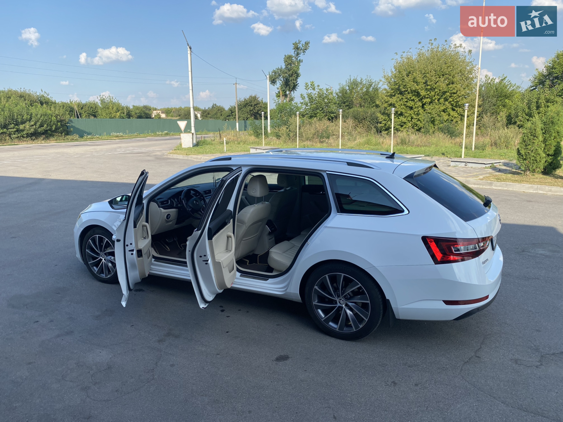 2016 Skoda Superb - мініатюра 57