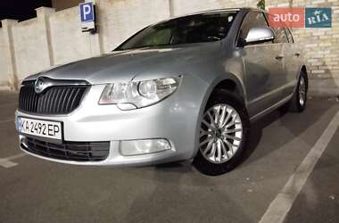 Skoda Superb 2012