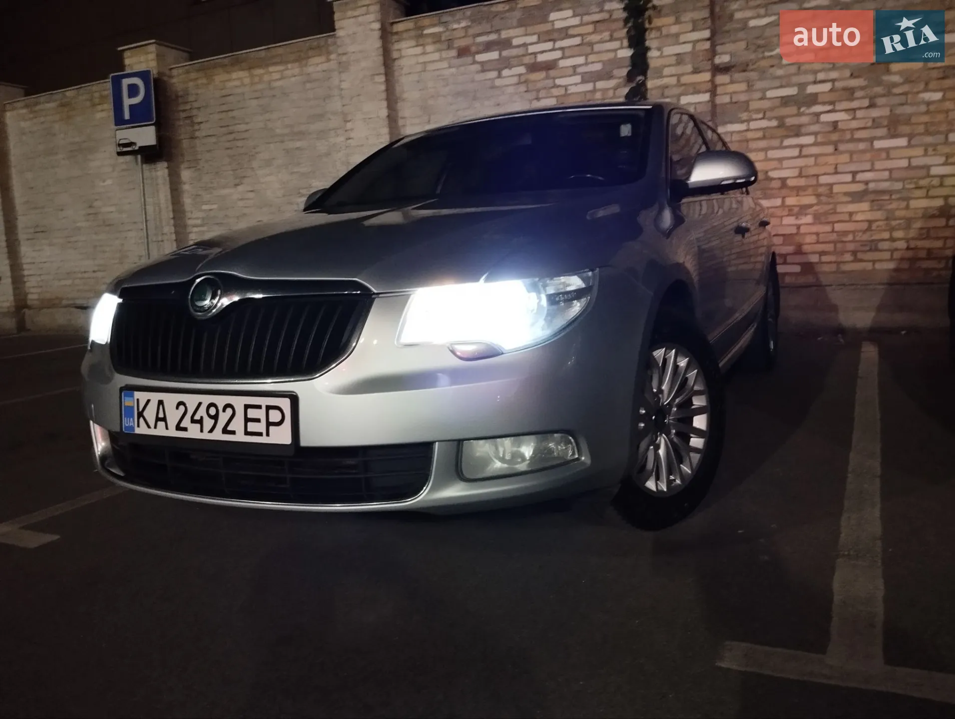 2012 Skoda Superb - мініатюра 10