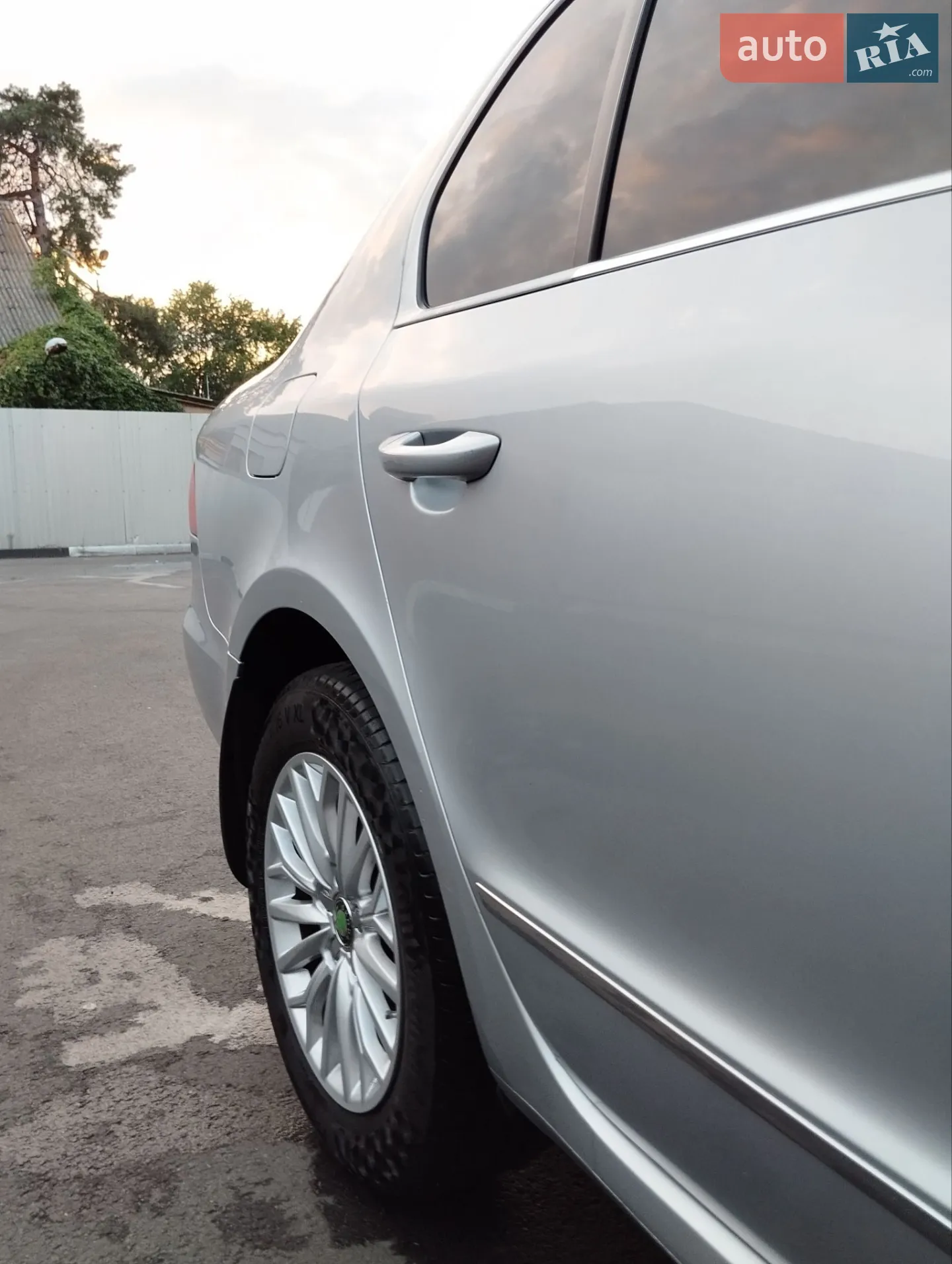 2012 Skoda Superb - мініатюра 17