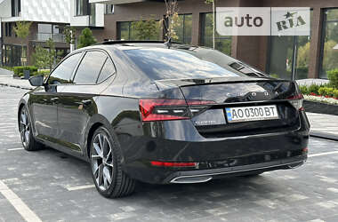 Ліфтбек Skoda Superb 2019 в 