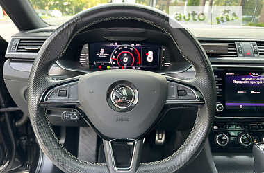 Ліфтбек Skoda Superb 2019 в 