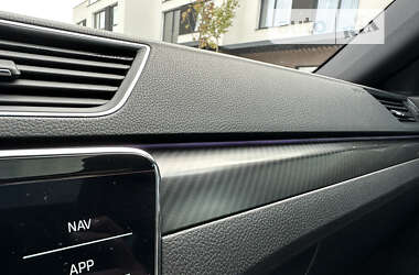 Ліфтбек Skoda Superb 2019 в 