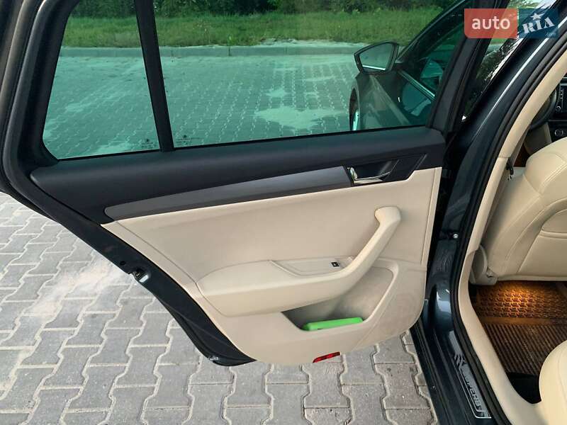 Универсал Skoda Superb 2017 в Хмельницком