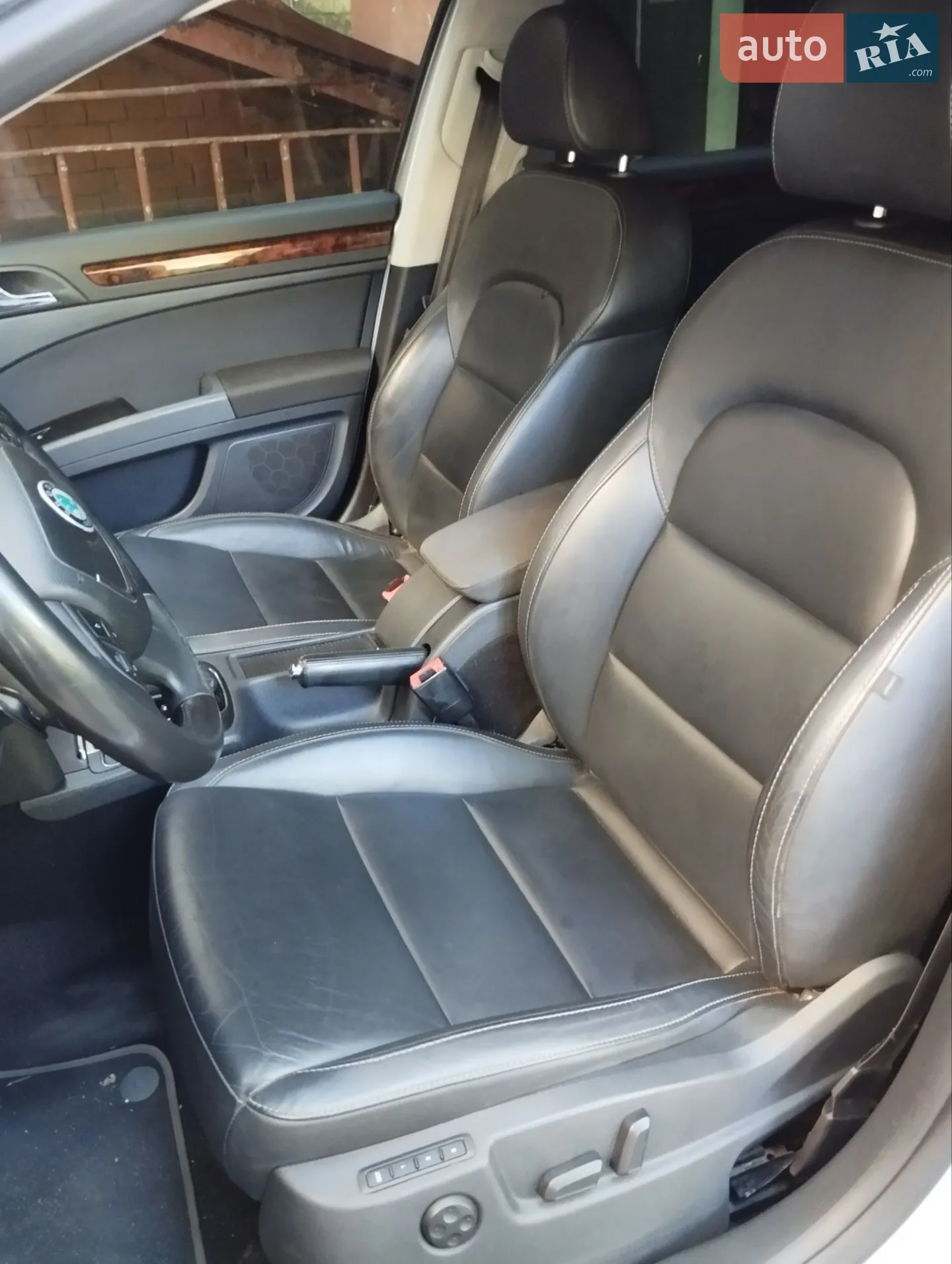 2012 Skoda Superb - мініатюра 5