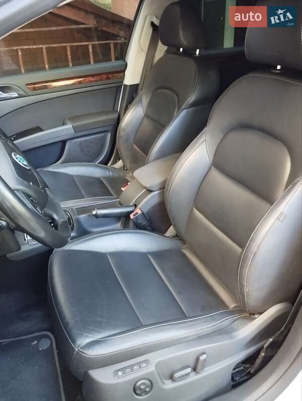 Лифтбек Skoda Superb 2012 в Киеве