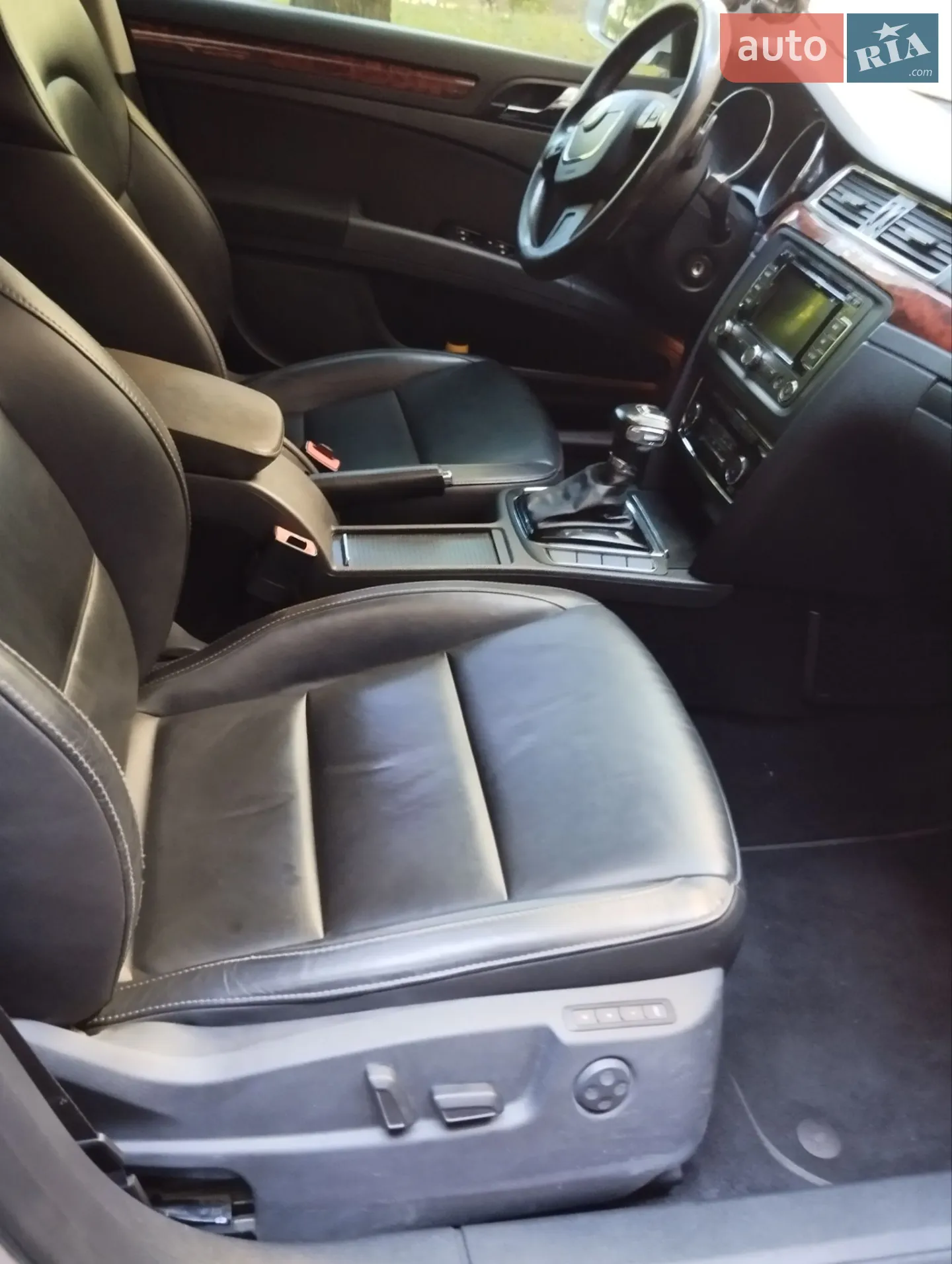 2012 Skoda Superb - мініатюра 6