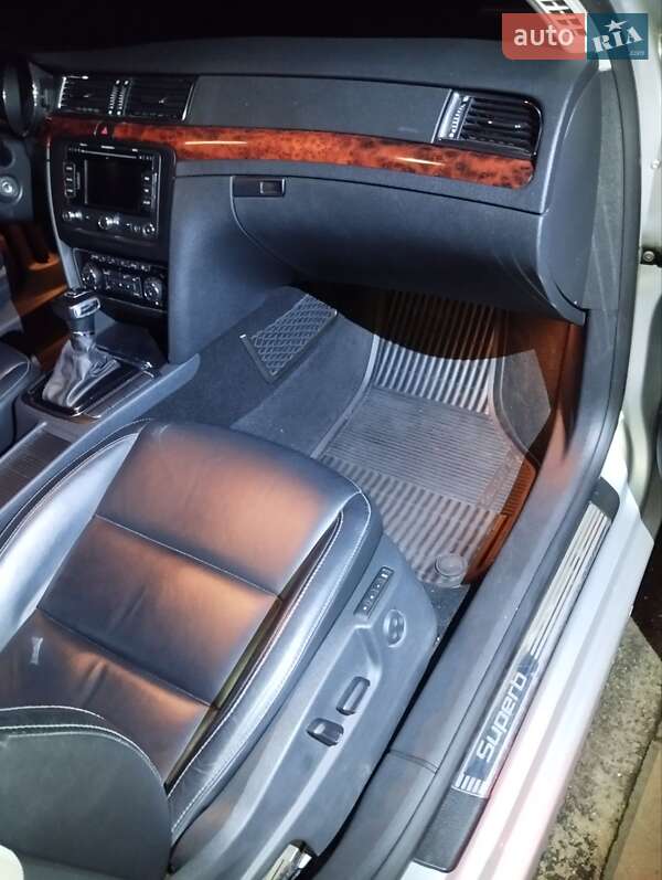 Лифтбек Skoda Superb 2012 в Киеве