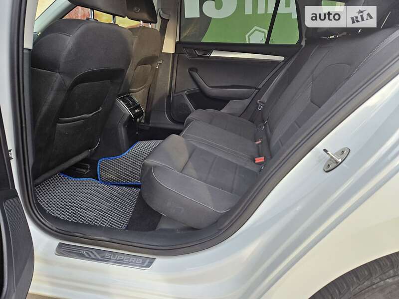 Универсал Skoda Superb 2017 в Киеве