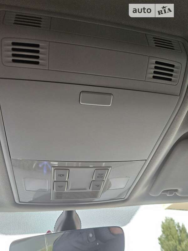 Универсал Skoda Superb 2017 в Киеве