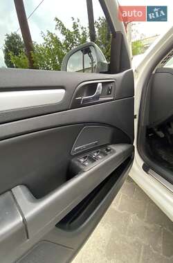 Універсал Skoda Superb 2011 в 