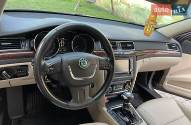 Универсал Skoda Superb 2010 в Козове