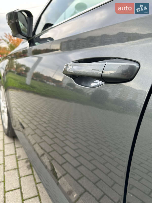 Універсал Skoda Superb 2019 в Львові