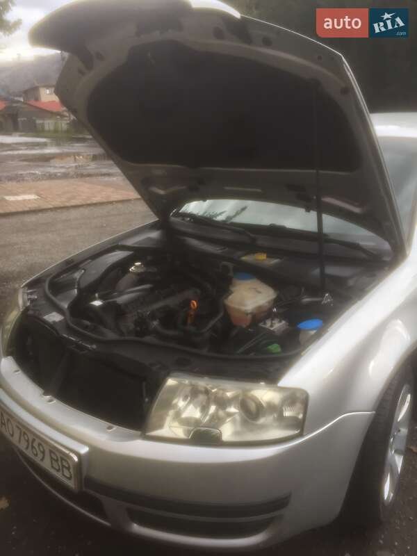 Лифтбек Skoda Superb 2005 в Рахове