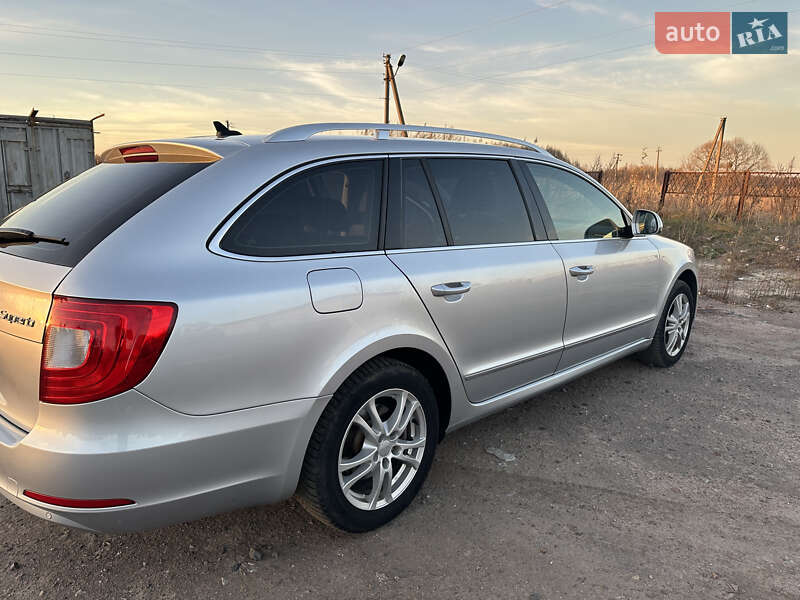 Универсал Skoda Superb 2010 в Чутове