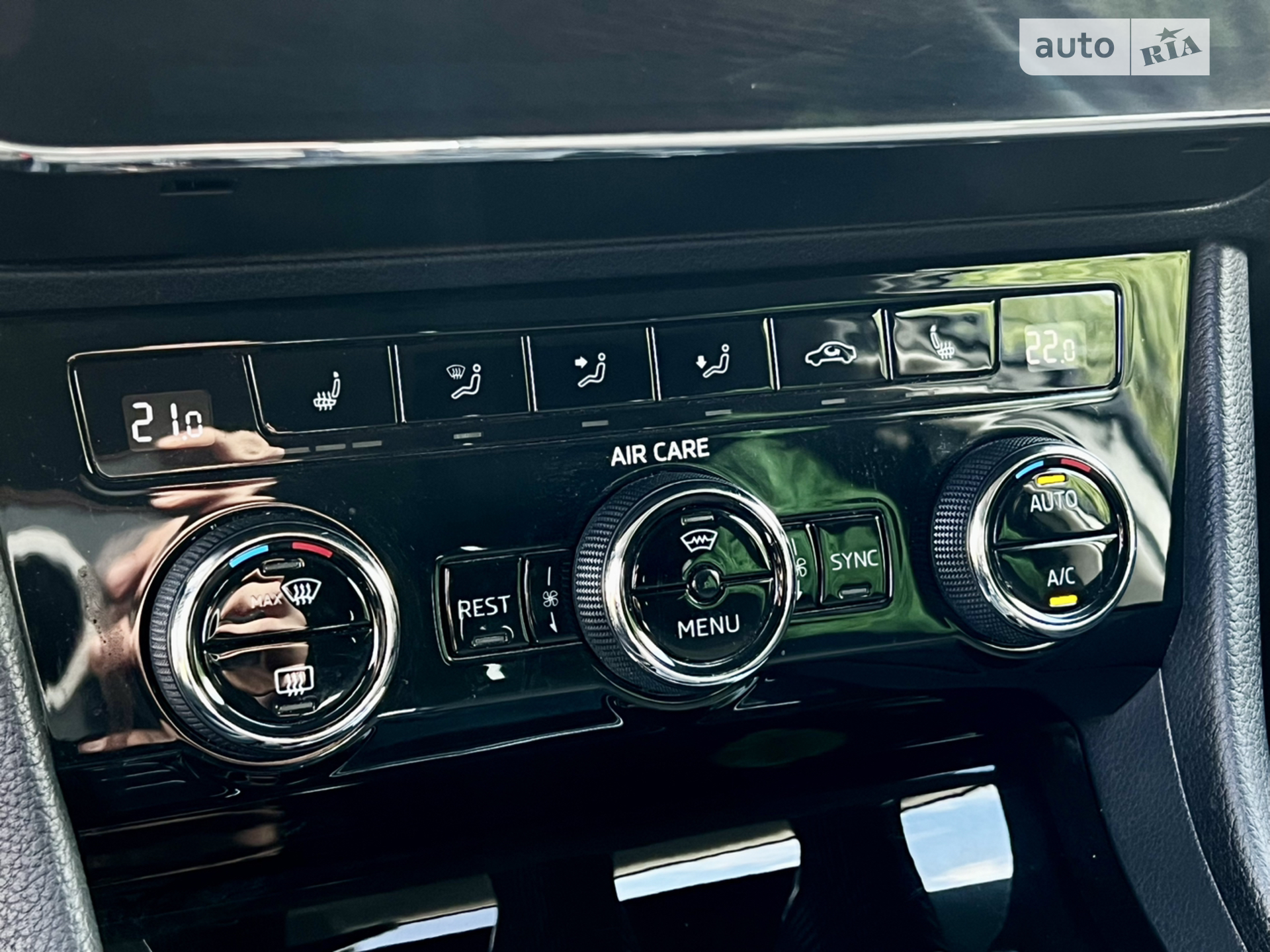 2017 Skoda Superb - мініатюра 8