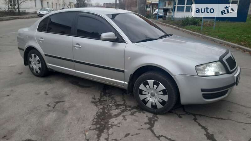 Ліфтбек Skoda Superb 2006 в Миргороді