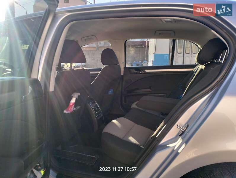 Лифтбек Skoda Superb 2008 в Виннице