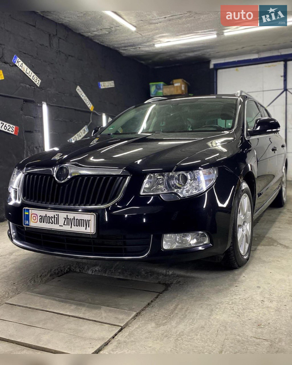 2010 Skoda Superb - мініатюра 21