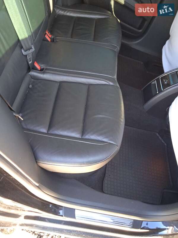 Універсал Skoda Superb 2010 в Гадячі