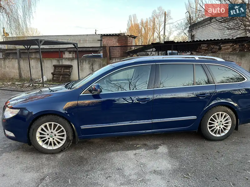 Skoda Superb 2011 VIN TMBJJ73T2C9040113 фото оголошення 5 з 76