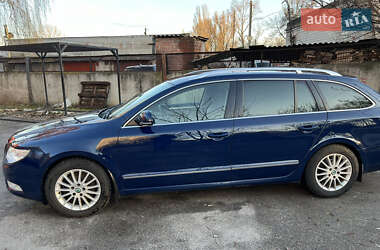 Универсал Skoda Superb 2011 в 