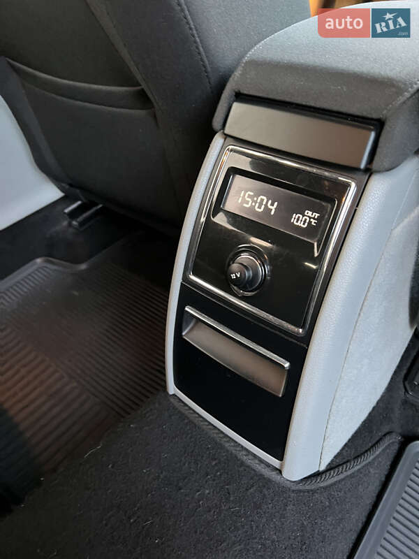 Универсал Skoda Superb 2011 в Днепре