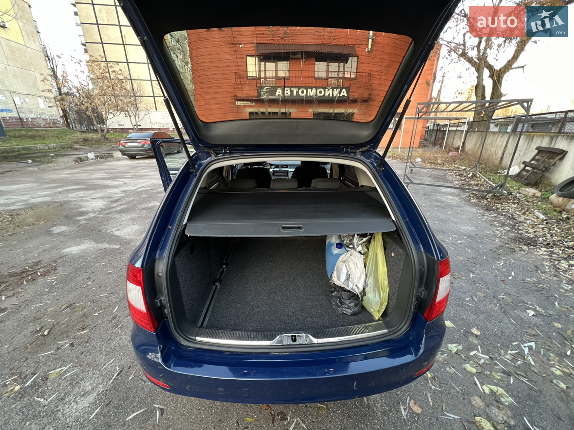 2011 Skoda Superb - мініатюра 24