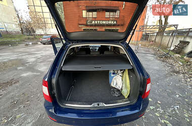 Универсал Skoda Superb 2011 в 