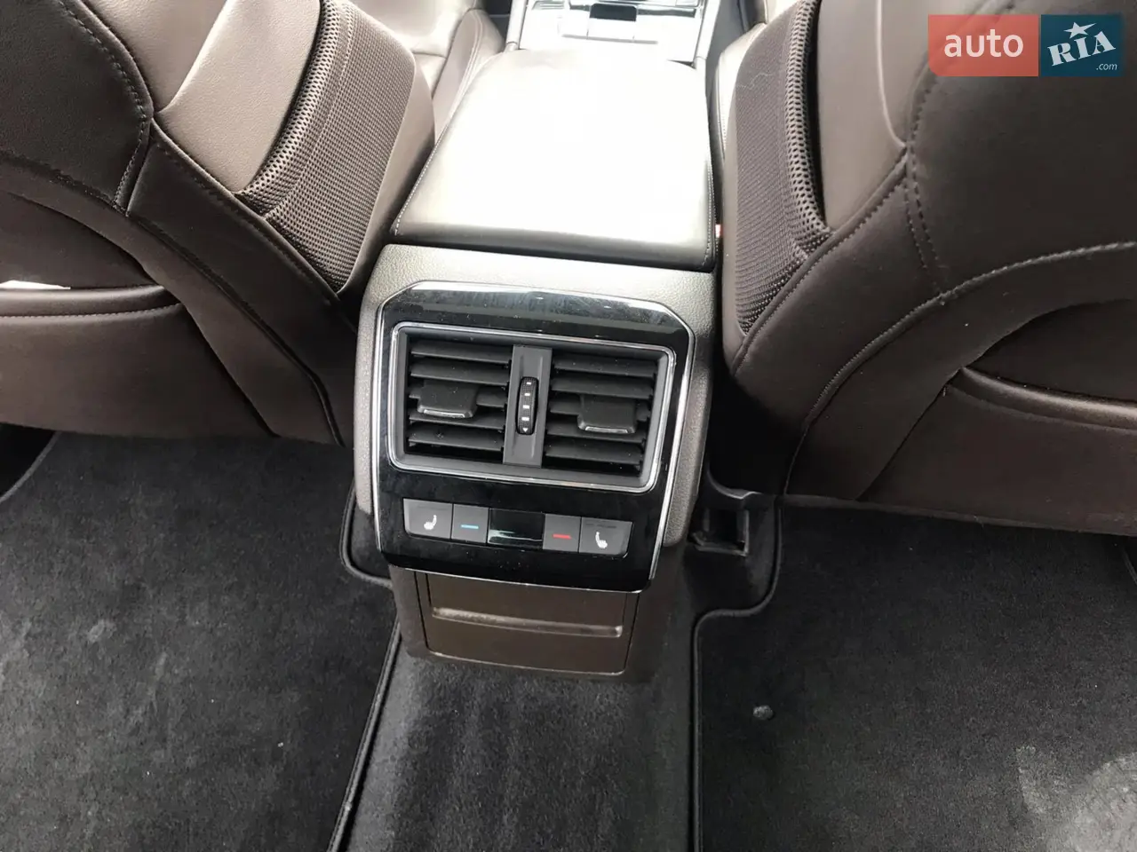 2016 Skoda Superb - мініатюра 22