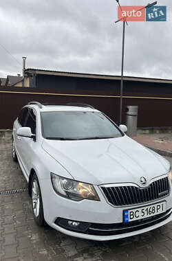 Універсал Skoda Superb 2015 в 