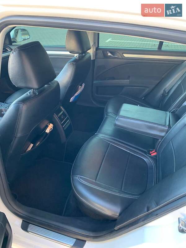 Лифтбек Skoda Superb 2008 в Ужгороде