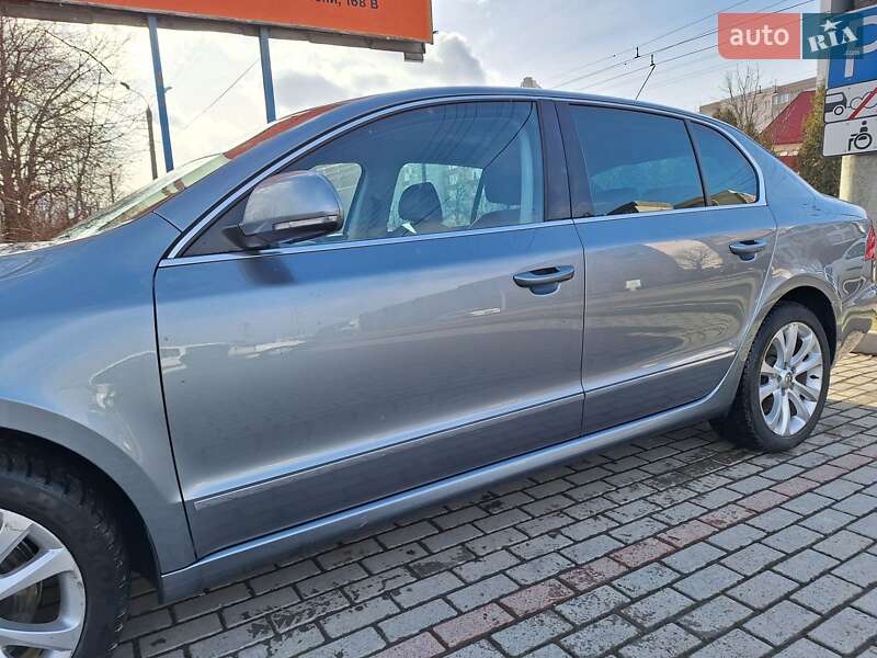 Лифтбек Skoda Superb 2008 в Ивано-Франковске
