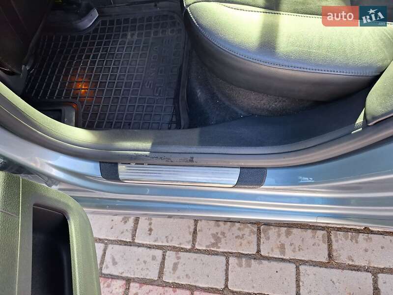 Лифтбек Skoda Superb 2008 в Ивано-Франковске