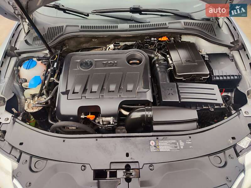 Универсал Skoda Superb 2012 в Дергачах фото 8 Универсал Skoda Superb 2012 в Дергачах