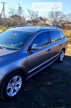 Универсал Skoda Superb 2012 в 