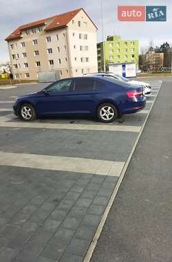 Ліфтбек Skoda Superb 2017 в Снятині