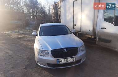 Skoda Superb 2011